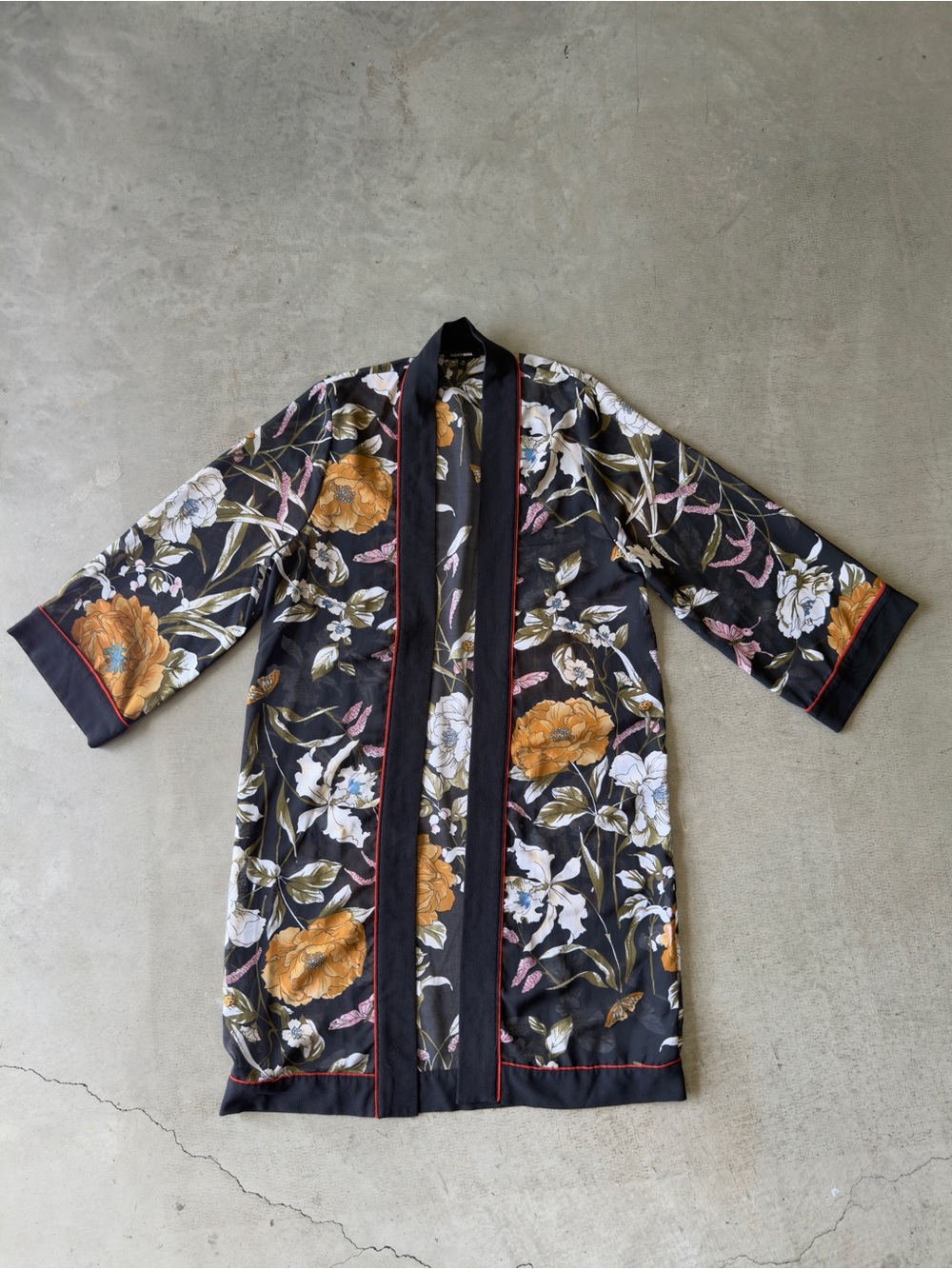 Fashion Nova / Floral Kimono / Black Multi